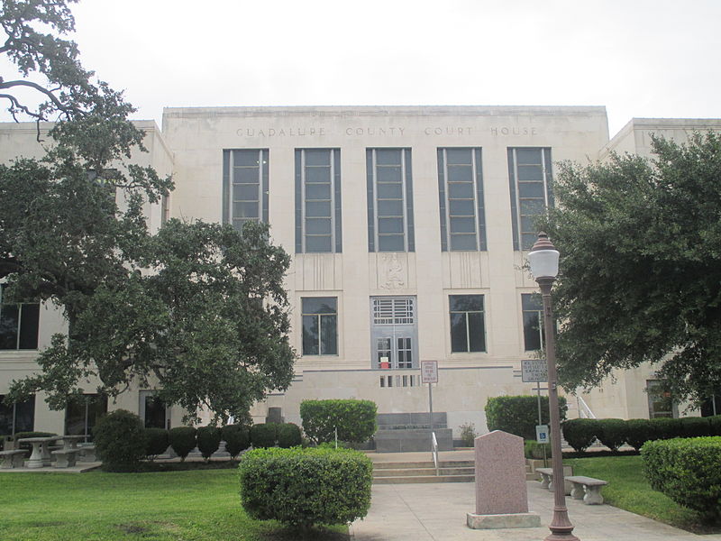 Guadalupe County Courthouse